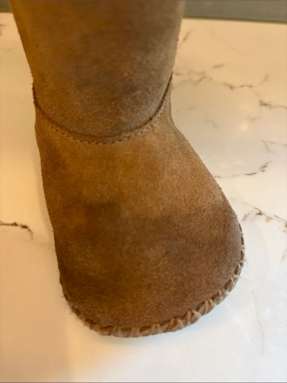 UGG Chestnut Suede Baby Booties with Shearling Size 4/5